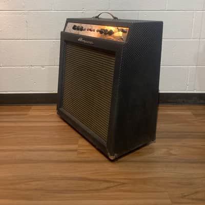 Ampeg GS-15R Gemini VI 30-Watt 1x15" Guitar Combo 1966 - Blue image 2