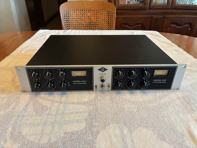 Universal Audio 2-1176 Stereo Limiter | Reverb