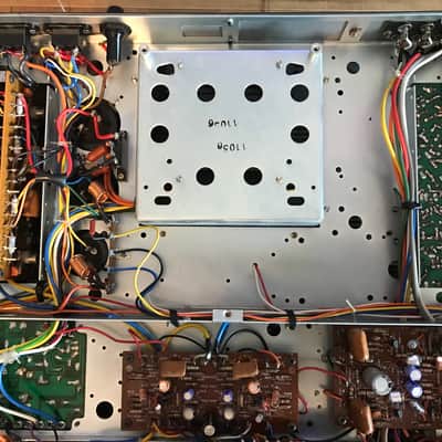 Marantz 2220 AM/FM Stereo Receiver 70’s - Silver image 10
