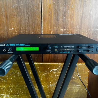 Roland JV-880 MULTI TIMBERAL SYNTHESIZER MODULE New internal battery image 2