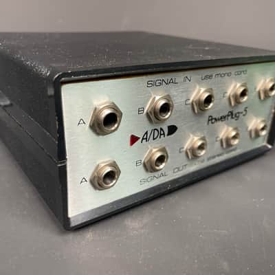 Vintage A/DA PowerPlug-5 Power Supply & Signal Distribution Box for A/DA Effects – Made in USA image 5