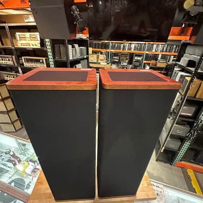 Vandersteen Model 1 2-Way Time and Phase-Aligned Floor-standing Loudspeaker 20 - 100 Watts image 10