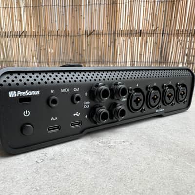 PreSonus Quantum ES2 USB-C Audio Interface 2024 - Present - Black image 3