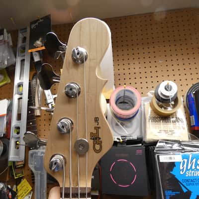 G&L JB - Jazz Bass 2025 - Matcha Green image 10
