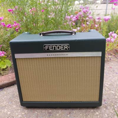 Fender Bassbreaker 15 Limited Edition 15-Watt 1x12" Guitar Combo 2010s - British Green image 3