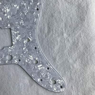 For Japan Jazzmaster Guitar Pickguard , 4 Ply White Pearl image 5