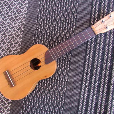 Kamaka Koa Soprano Ukulele Kamaka K & K Ukulele Hand Finished In Hawaii Koa Wood image 2