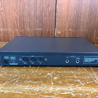 Roland MT-32 Multi-Timbre Sound Module w/ power supply LA Synthesis d50 image 4