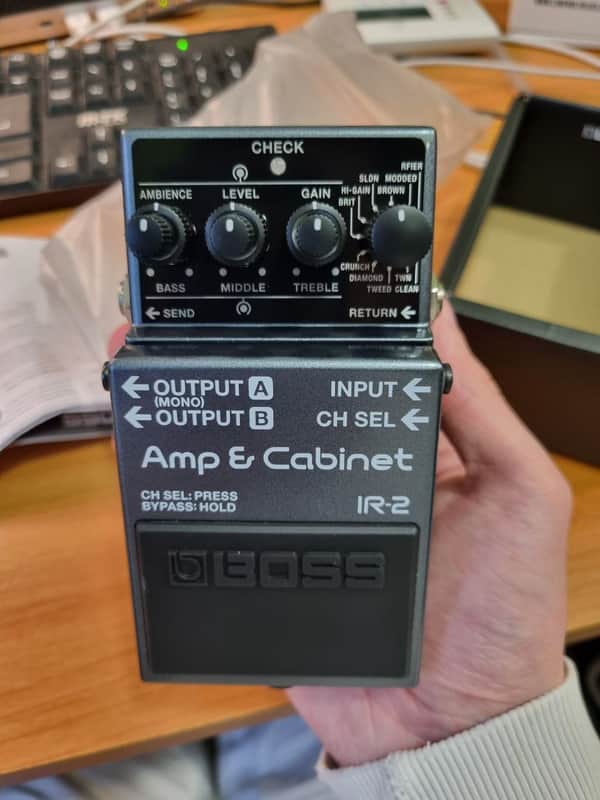 Boss IR-2 Amp & Cabinet