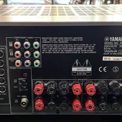 Yamaha RX-V550 Receiver - 90 watts RMS at 8 ohms image 2
