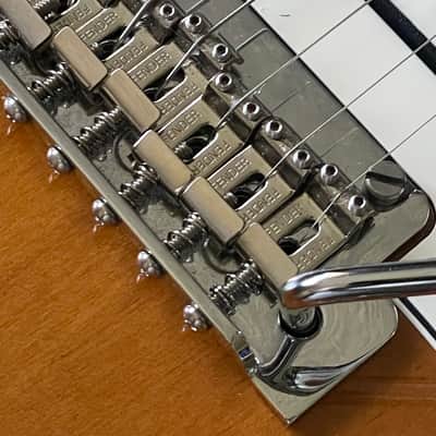 Fender Player Stratocaster HSS - 3-Tone Sunburst with Maple Fingerboard image 3