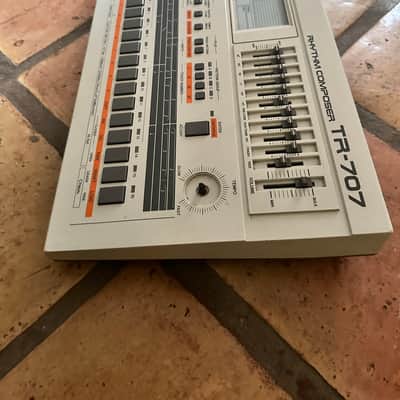 Roland TR-707 Rhythm Composer 1985 - White image 2