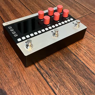 Polyend Mess Multi-Effect Step Sequencer 2025 - Present - Silver image 1
