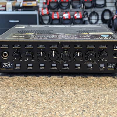 Peavey MiniMEGA 1000W Lightweight Bass Head image 2