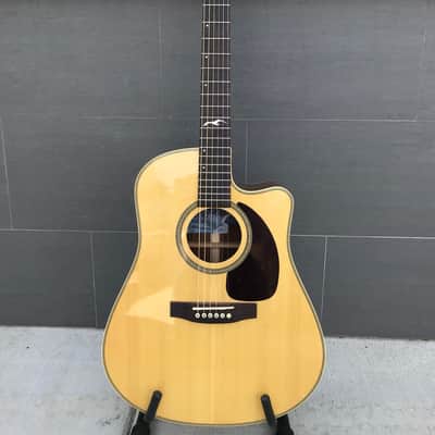 2005 Seagull Artist Series Studio CW 6-String Acoustic-Electric Guitar with Case image 3
