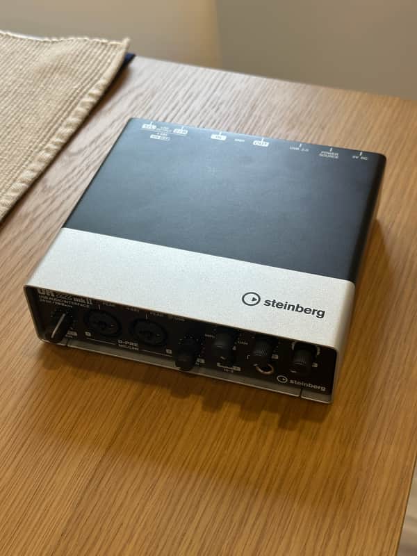 Steinberg UR22mkII USB 2.0 Audio Interface 2010s - Silver/Black image 1