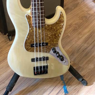 Water Wheel Guitars Jazz Bass Body by Peter Florance 2021 Butter White nitro image 8