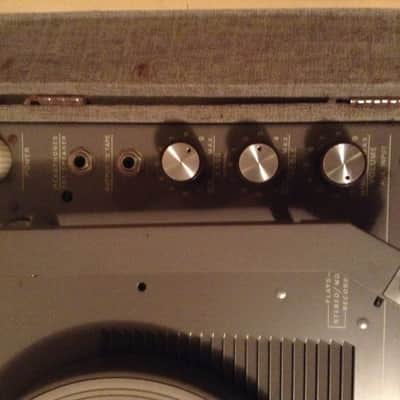 Newcomb RT-20 4 Speed Vintage Record Player Fawn image 4