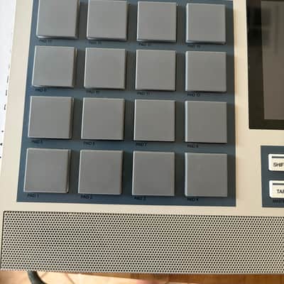 Akai MPC Live II Standalone Sampler / Sequencer Retro Edition 2020 - Present - Grey - OPEN BOX image 21