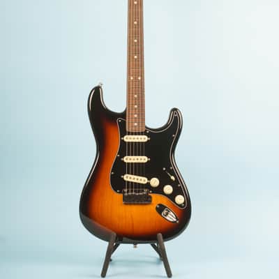 2024 Fender American Ultra Luxe Stratocaster 2-Color Sunburst image 5