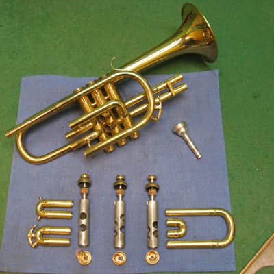 Roth Reynolds Cornet 1962 - Reconditioned Excellent - Case & Bach 7C Mouthpiece image 2