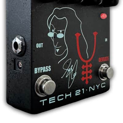 New Tech 21 Geddy Lee Amalgamation Signature Chorus Bass Guitar Effects Pedal image 2