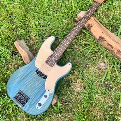 TW Basses Royal 54 Precision Bass 2020’s - Blue/Coral Blue Ash image 14