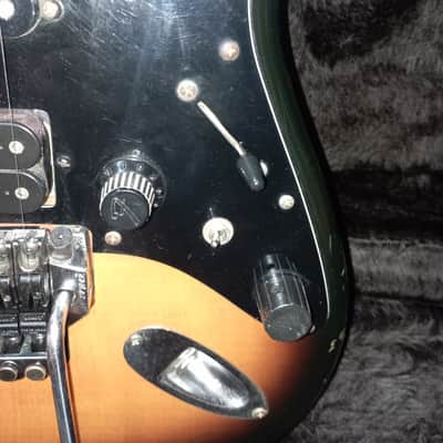 Fender Contemporary Stratocaster 1985-1988, Kahler Spyder lock tremolo- Sunburst + hard case image 7