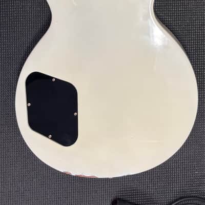 Gibson Les Paul Studio + 2008 - Alpine White image 2