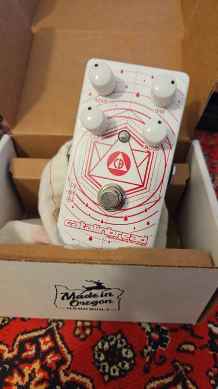 Catalinbread Blood Donor 2020 - White image 1