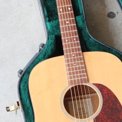 Martin USA DM Mahogany Dreadnought Acoustic Guitar - Spruce Top