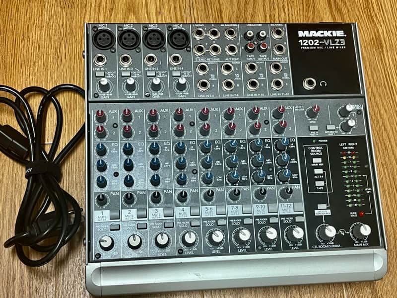 1202-VLZ3 12-Channel Mic / Line Mixer | Reverb Canada