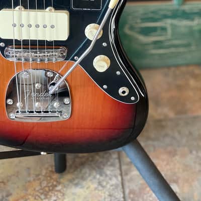 2026 Fender Player II Jazzmaster Electric HH in 3 Tone Sunburst w/ Deluxe Bag image 9