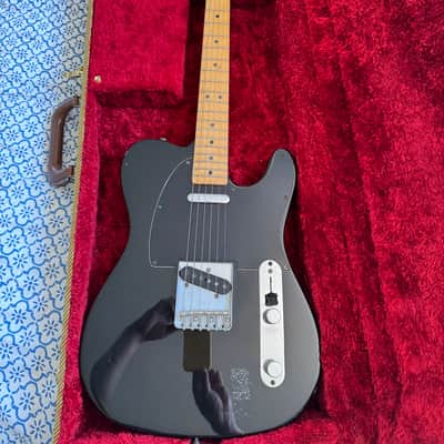 Fender Telecaster with Maple Fretboard 1980 - 1982 - Black image 2