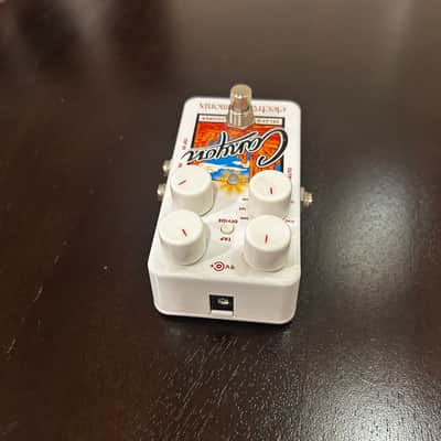 Electro-Harmonix Canyon 2017 - Present - White image 4
