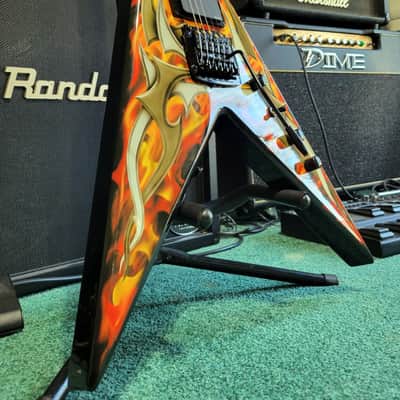 B.C. Rich KKV Kerry King Signature V G2 guitar Kahler-EMG's w/HSC image 3