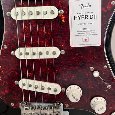 Fender MIJ Hybrid II Stratocaster image 3