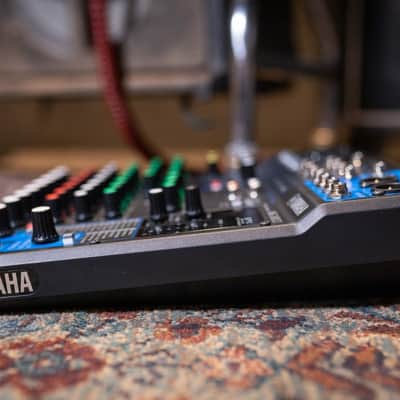 Yamaha Mixer MG10XU Used image 9