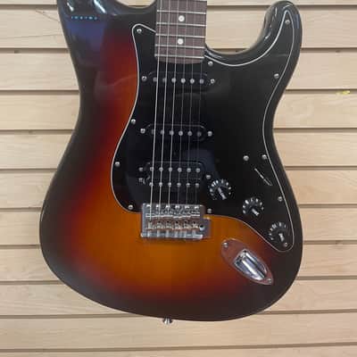Fender Stratocaster HSS 2014 - Sunburst image 2