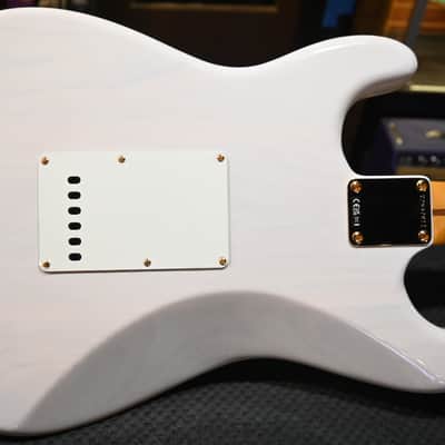 Fender Limited Edition American Vintage II 1957 Stratocaster - White Blonde #7911 image 6