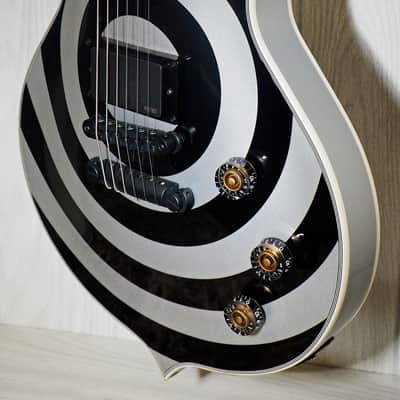 Wylde Audio Odin Silver Bullseye Finish - W/Setup & Case image 3