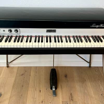 Pristine 1979 Fender Rhodes Mark I Stage 73-Key Electric Piano Black Rounded Top, Complete Stage Package it has been Tuned, Serviced, and Upgraded image 1