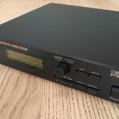 Boss SE-70 Super Effects Processor 1993 - 1999 - Black image 1