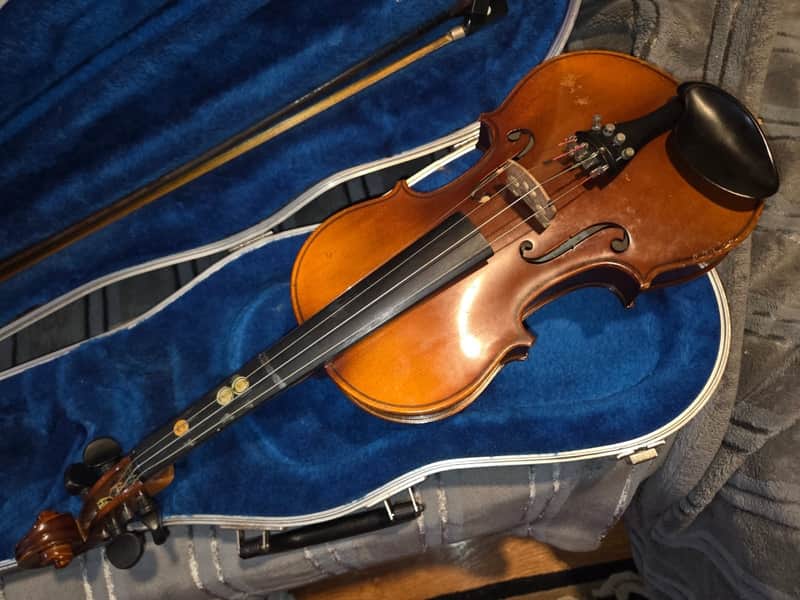 Suzuki Etude 220 Size 3/4 Violin