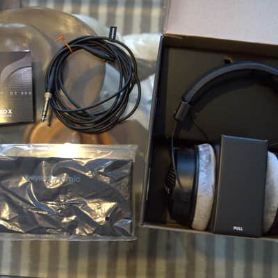 Beyerdynamic DT 990 Pro 250 Ohm Open-Back Over-Ear Monitoring Headphones 2010s - Black/Grey image 2