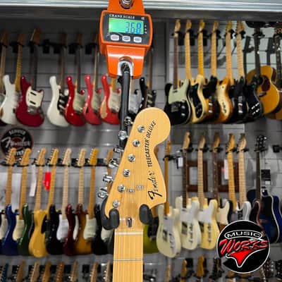 Fender   Classic Series 72 Telecaster Deluxe Sunburst image 3
