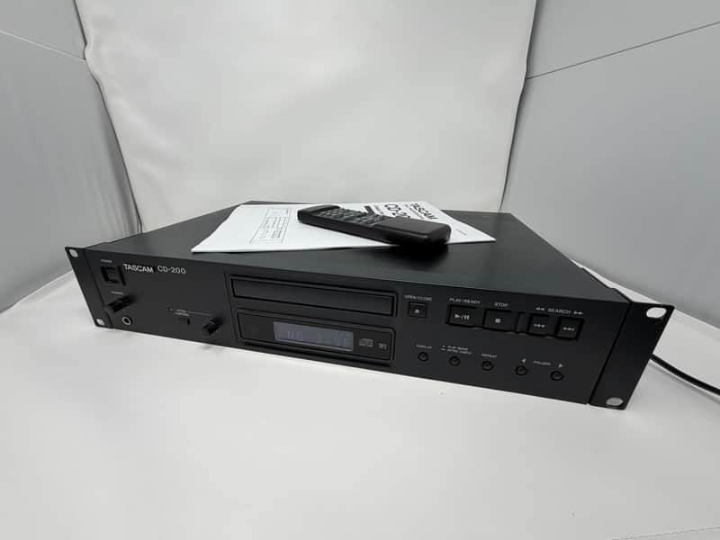TASCAM CD-200 Professional Rackmount CD Player 2010s - Black