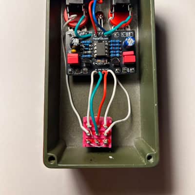 AlfaTone Meditation Drive #5 2025 - Green Red Burst (Hermida Zen Drive style pedal) image 4