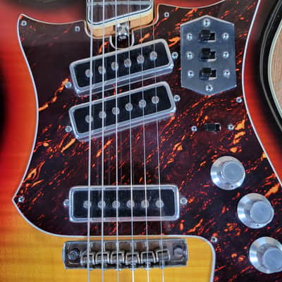 Silvertone Model 1445 1960s MIJ w/ original case - Sunburst image 21