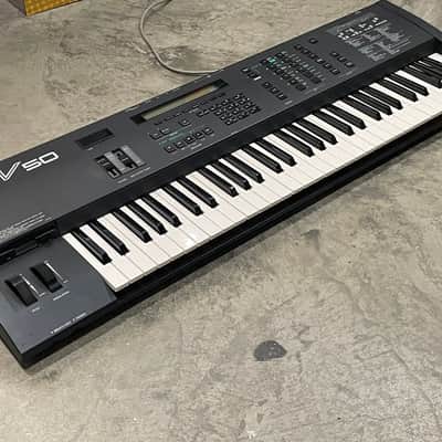 Yamaha V50 Digital Synthesizer 1989 image 8